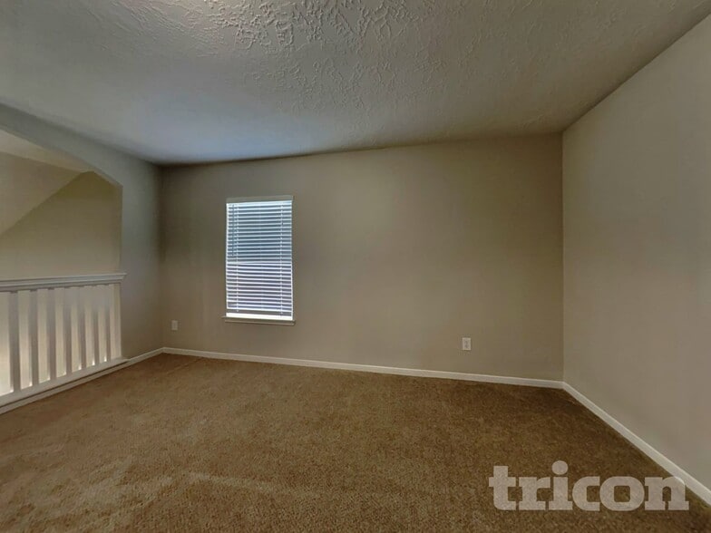 Building Photo - 21526 Lovis Way