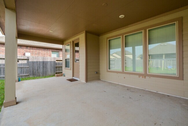 Building Photo - 8019 Cheyenne Hills Trail