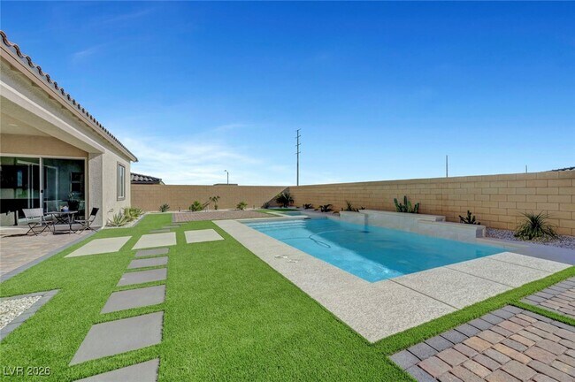 Building Photo - 10851 Mila Lndg Ave