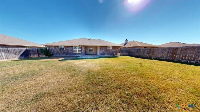 Building Photo - 307 Dober St