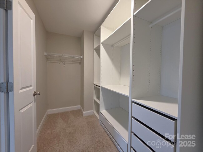 Building Photo - 11210 Streamwood Ln NW