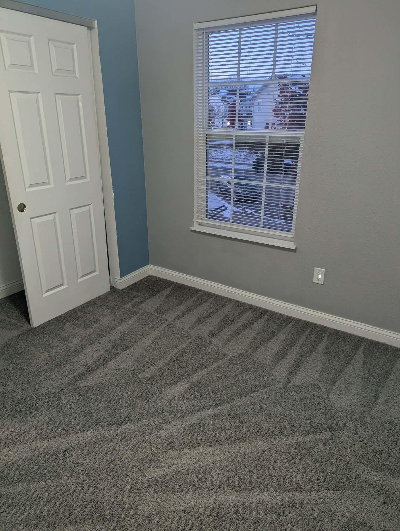 Building Photo - 11531 Planewood Ct