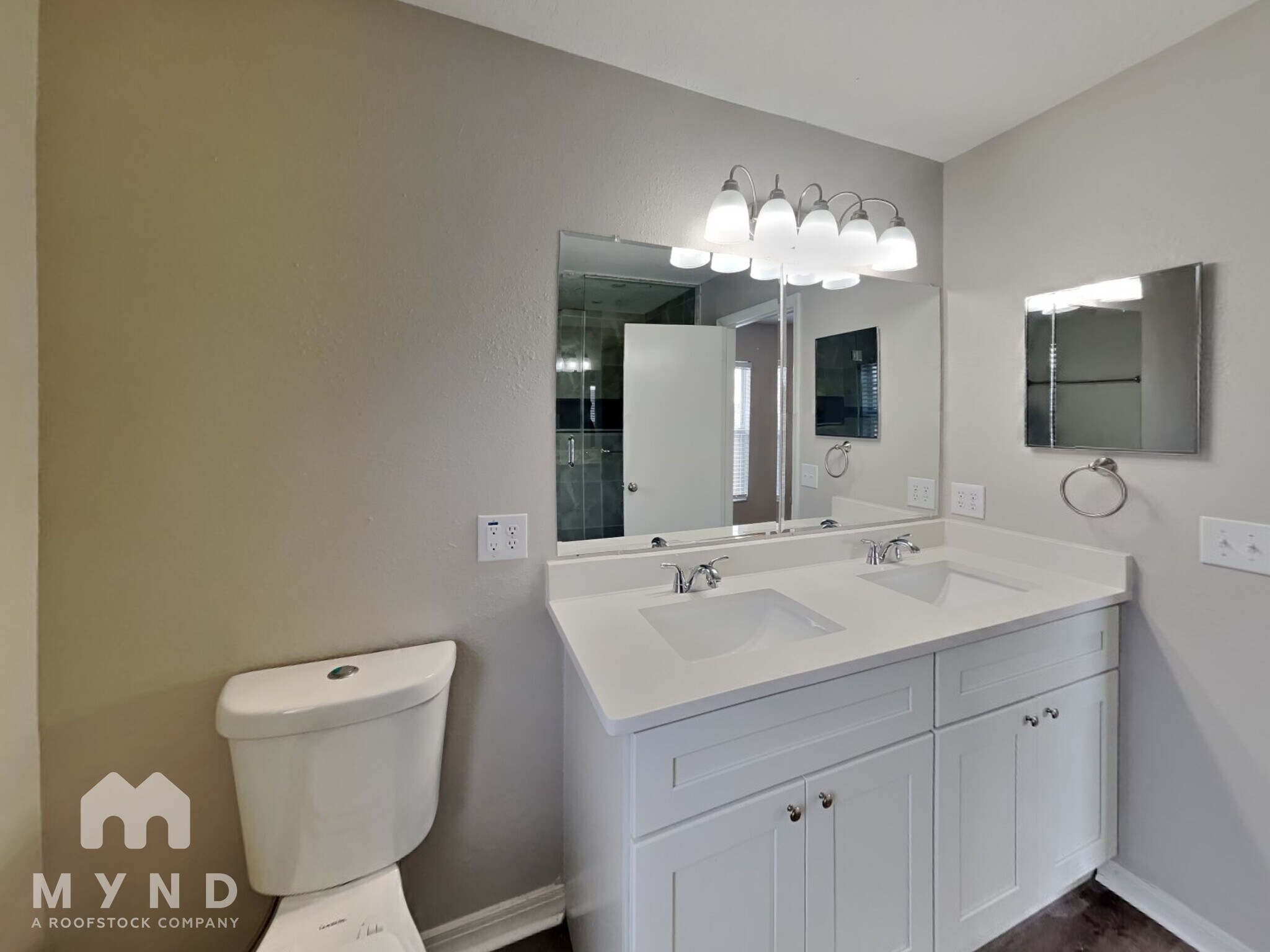 Building Photo - 2943 Lyndscape St