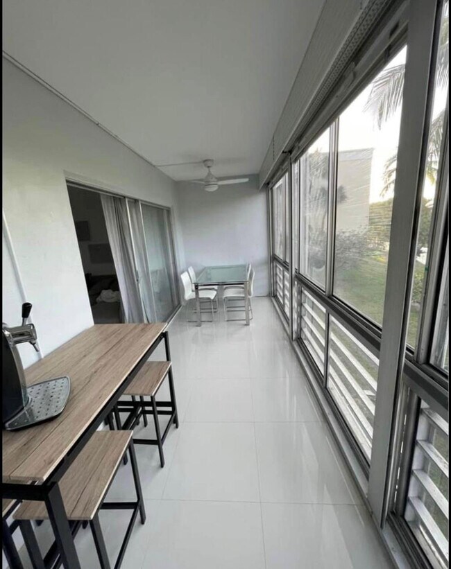 Building Photo - 300 Waterway Dr S