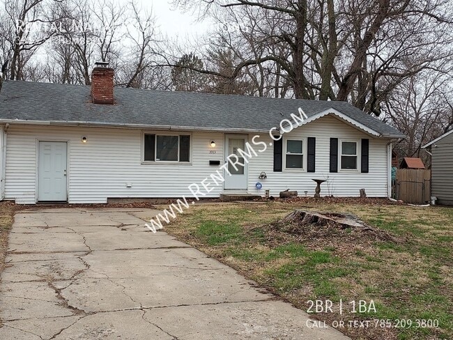 Building Photo - 3913 SE Humboldt St