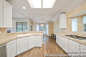 Building Photo - 1610 Adobe Square Dr