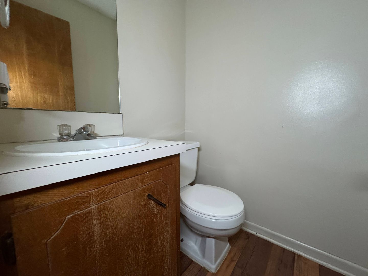 Building Photo - 3609 Hereford Ln