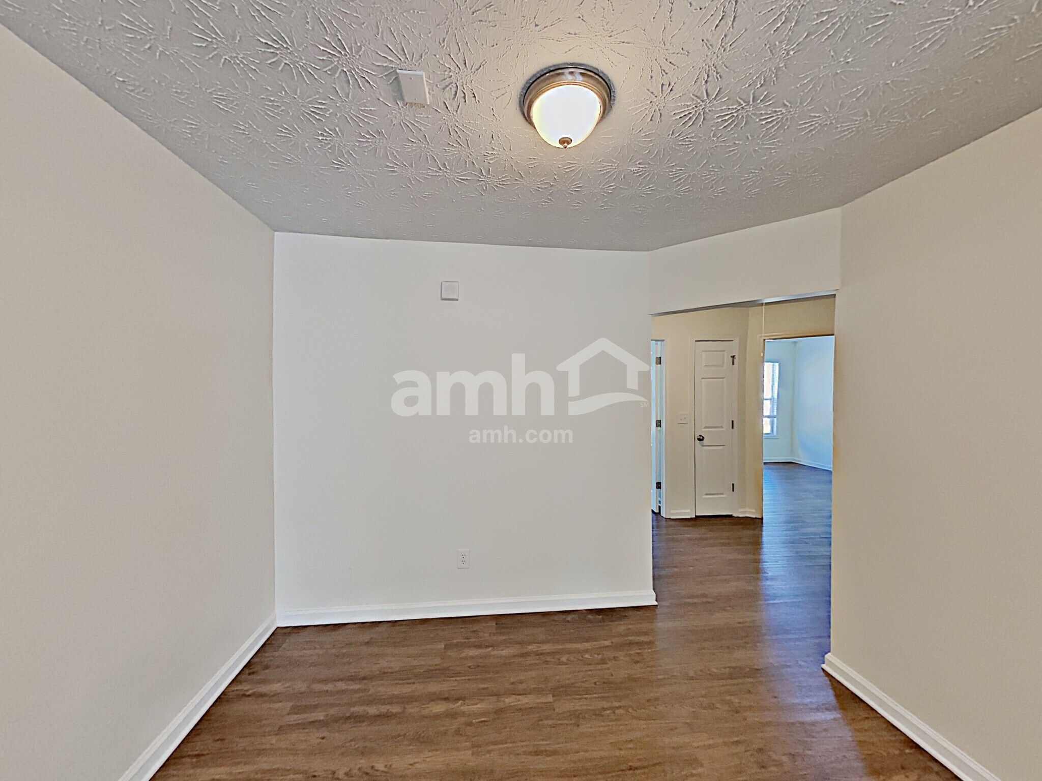 Building Photo - 3917 Abernathy Farm Way