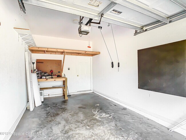 Building Photo - 4056 Meander Pl