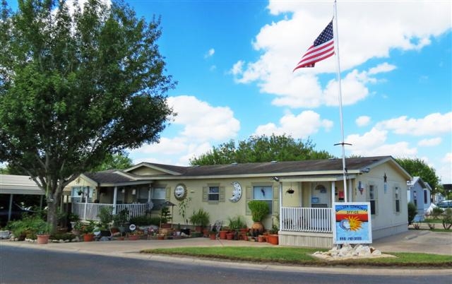 Primary Photo - Boulder Park Manufactured Home Community