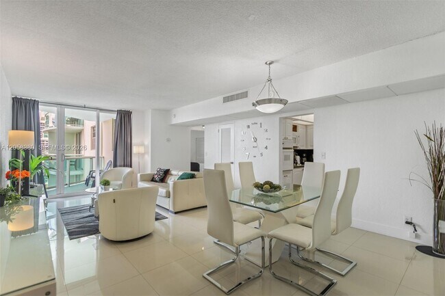 Building Photo - 3801 S Ocean Dr
