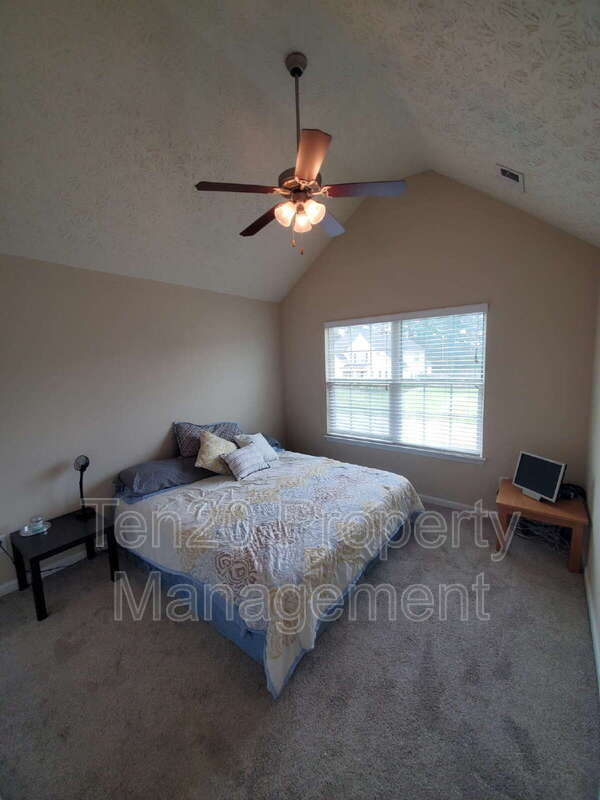 Building Photo - 35 Apache Trail