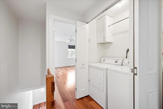 Building Photo - 910 Fitzwater St