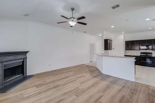 Building Photo - 4009 Pecan Meadow Dr