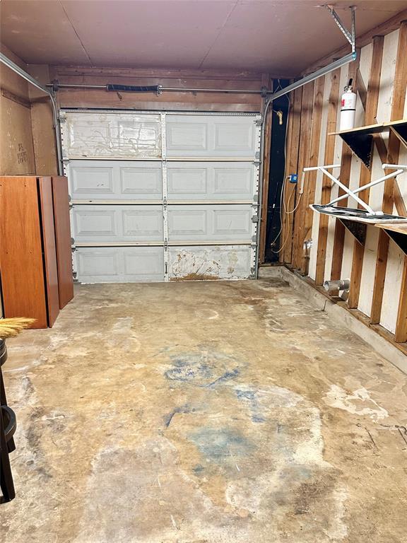 Building Photo - 9103 Japonica Ct