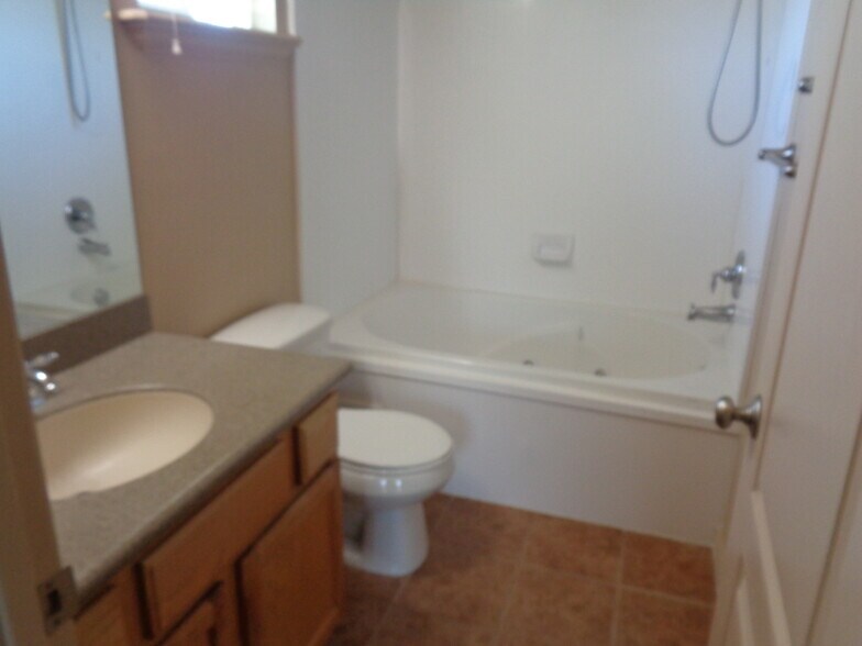 Building Photo - 6758 W Haven Maple Dr