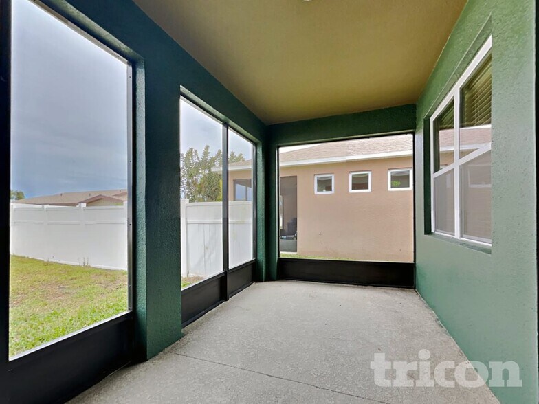 Building Photo - 112 Waterside Cir