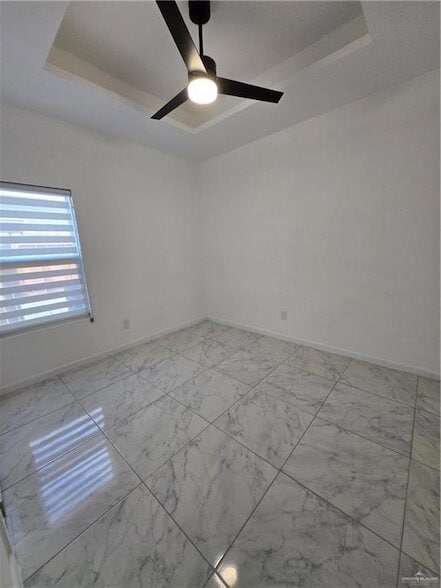 Building Photo - 900 N Woodson Ave