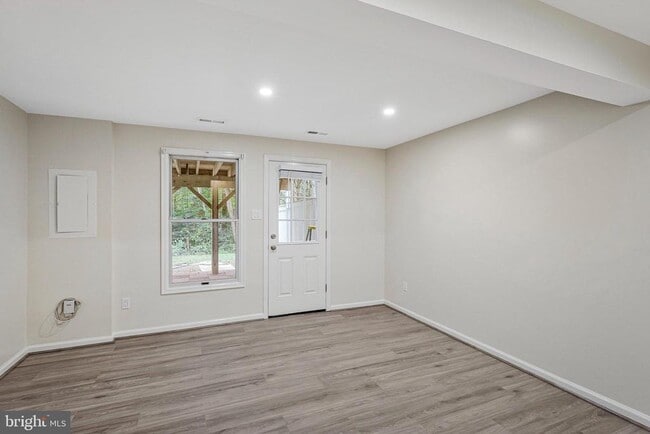 Building Photo - 1594 Poplar Grove Dr