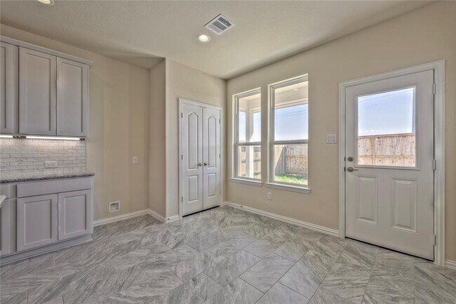 Building Photo - 13201 Dancing Reed Dr