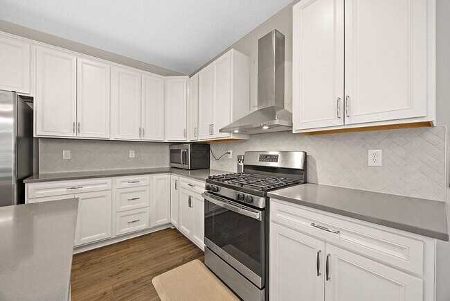 Building Photo - 727 Habitat Wy