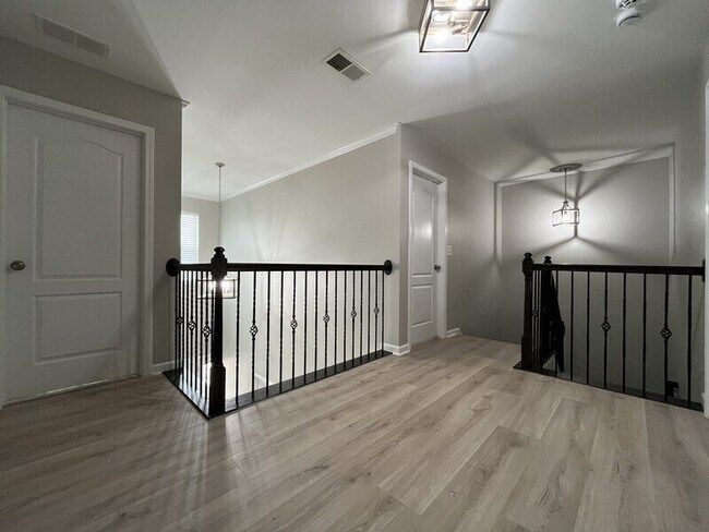 Building Photo - 17102 Alydar Commons Ln