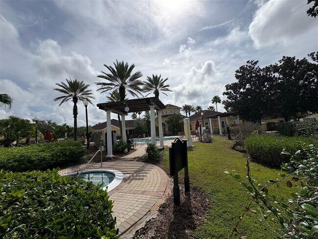 Building Photo - 12021 Villanova Dr
