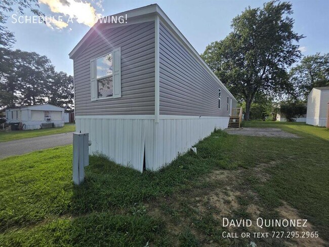 Building Photo - 200 Whittington Dr