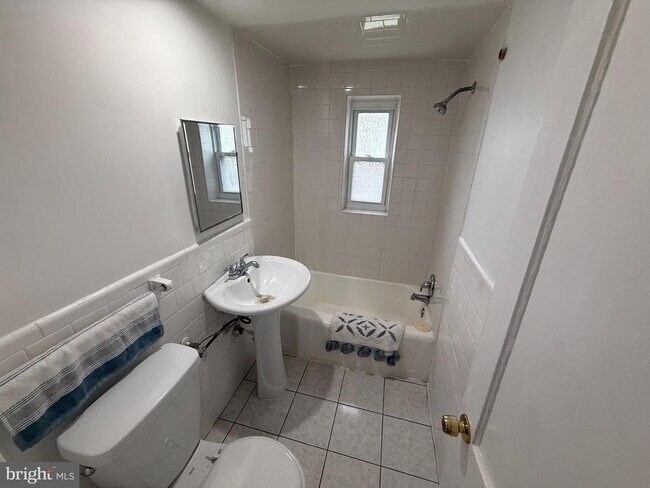 Building Photo - 602 Notabene Dr
