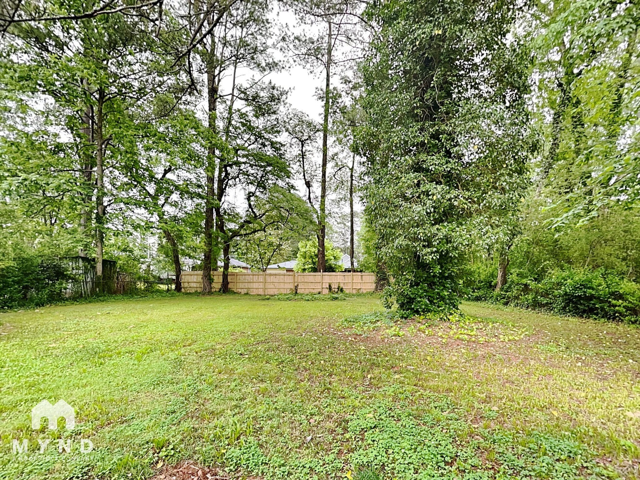 Building Photo - 2116 Barbara Ln