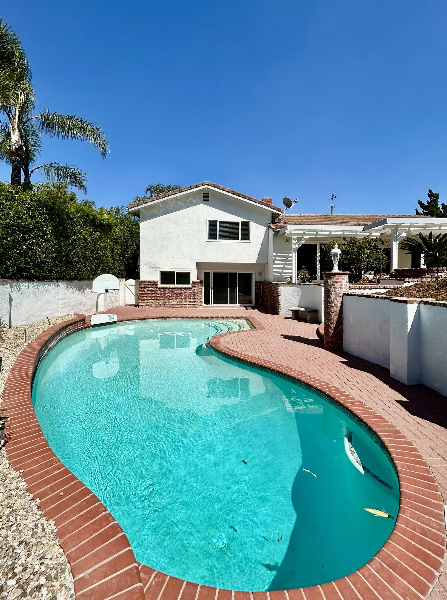 Building Photo - 22525 Flamingo St