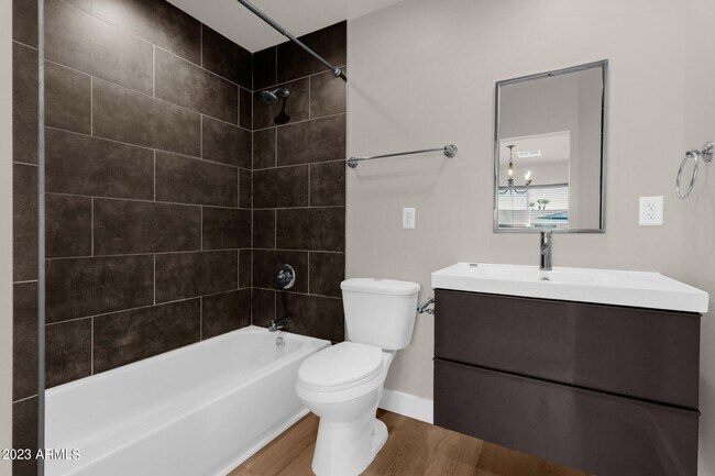 Building Photo - 7408 E Beatrice St