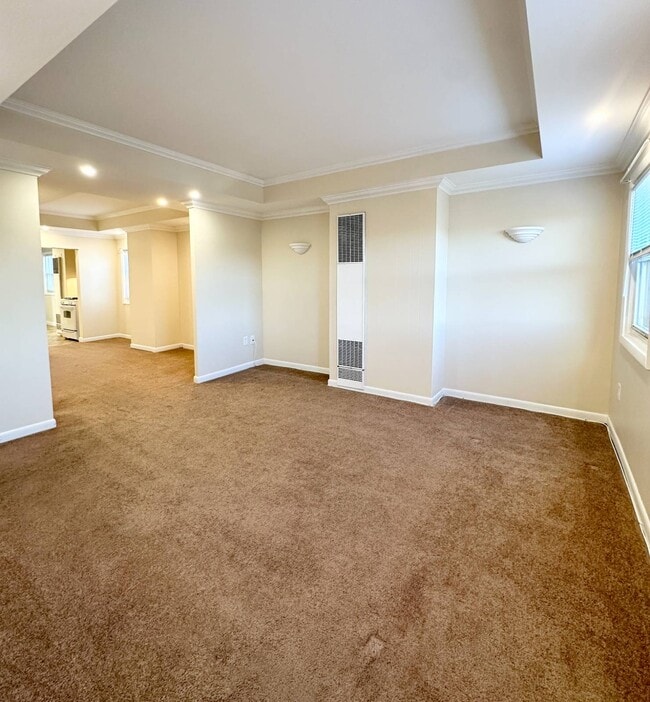 Building Photo - 1805 4th Ave