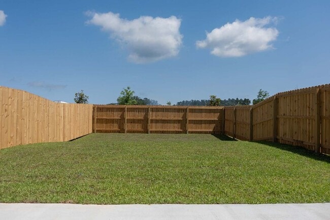 Building Photo - 1418 Landon Hills Dr