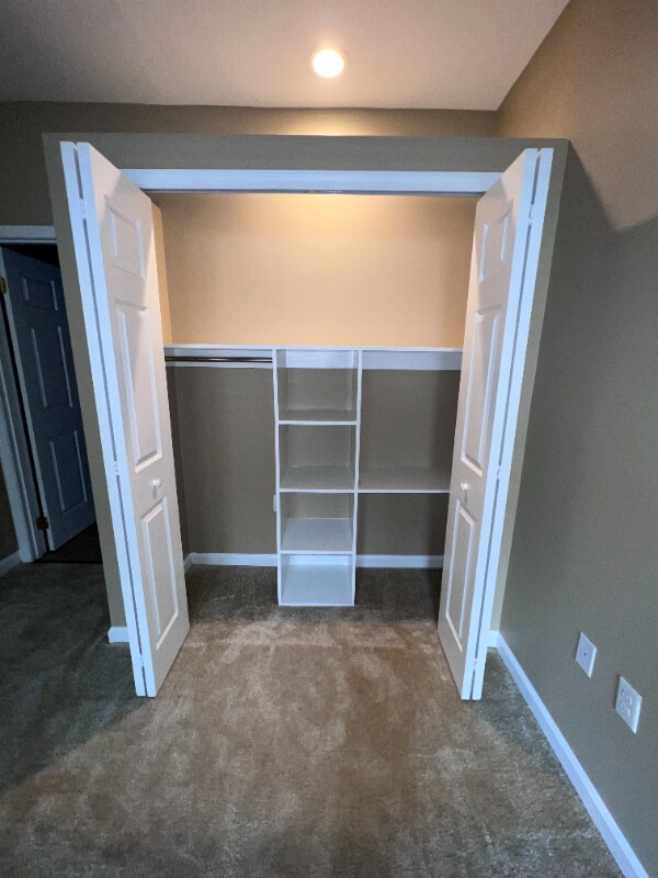 Building Photo - 1380 Piccard Dr