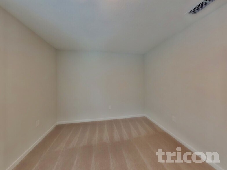 Building Photo - 14897 Praline Ct