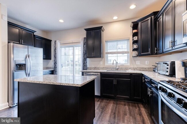 Building Photo - 1071 Red Clover Rd