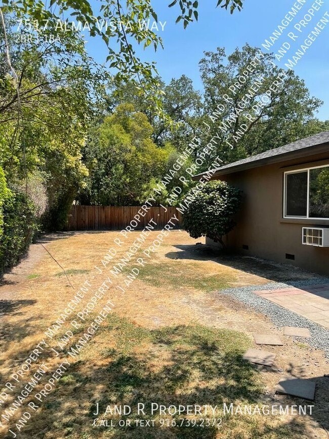 Building Photo - 7517 Alma Vista Wy