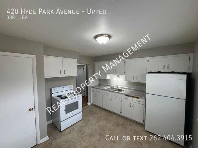 Primary Photo - 420 Hyde Park Ave