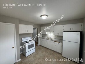 Building Photo - 420 Hyde Park Ave