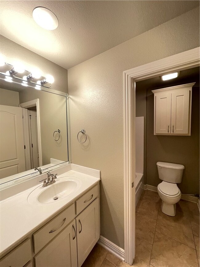 Building Photo - 4555 W Wedge Dr