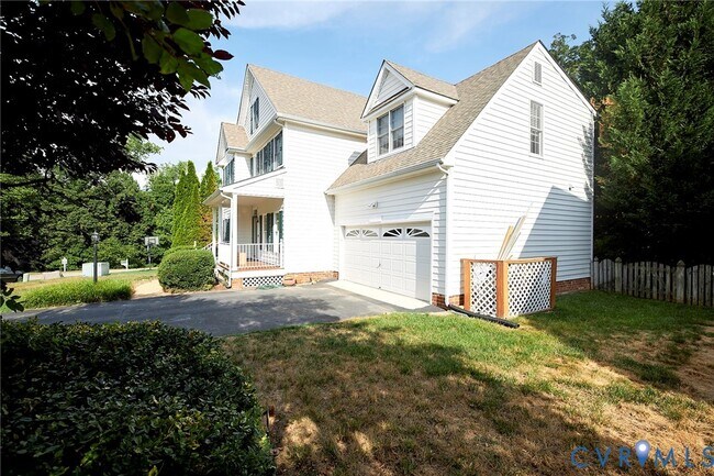 Building Photo - 719 Biggin Pond Rd