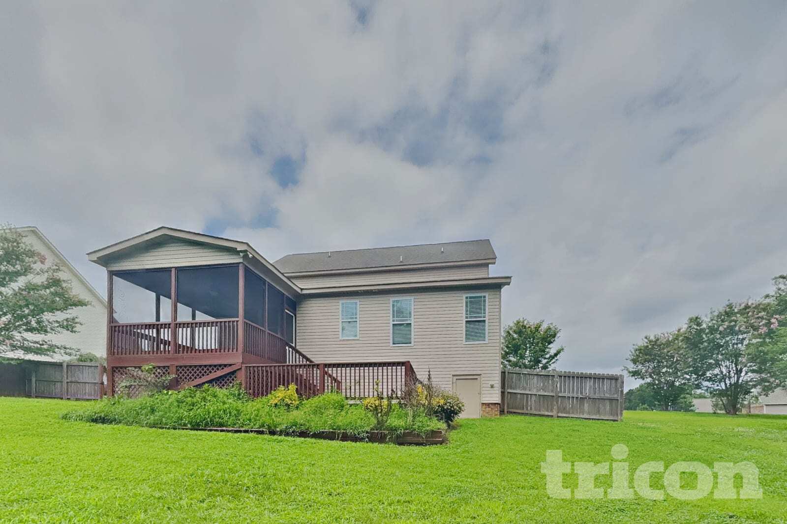Building Photo - 70 Hilldebrant Dr