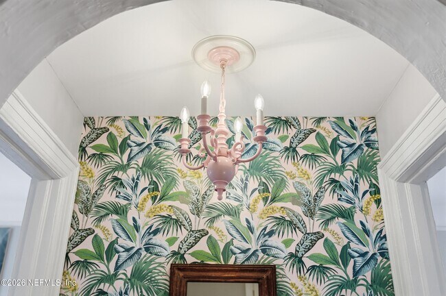 Building Photo - 1786 Challen Ave