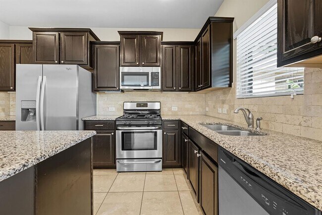 Building Photo - 2412 Republic Trails