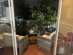 Building Photo - 230 NW 87th Ave