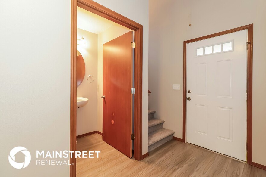 Building Photo - 1424 202nd St Ct E