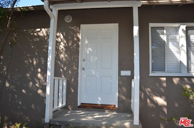 Building Photo - 2335 28th St