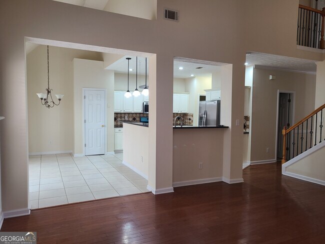 Building Photo - 324 Bald Eagle Way