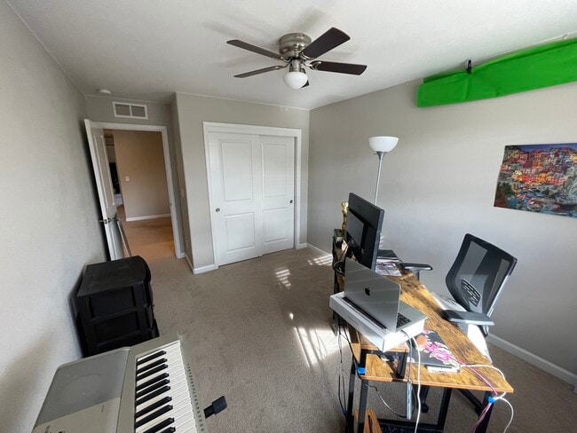 Building Photo - 1314 Promontory Crest View